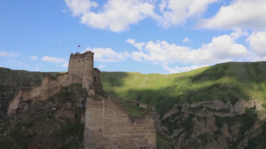 Ardahan Şeytan Kalesi, Çıldır Şeytan Kalesi, Ardahan tarihi yerleri, Şeytan Kalesi