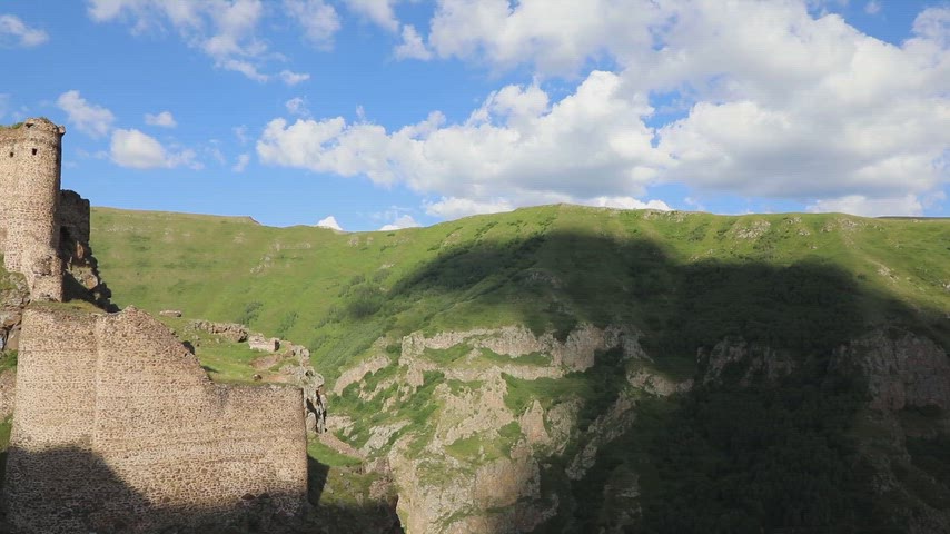Ardahan Şeytan Kalesi, Çıldır Şeytan Kalesi, Ardahan tarihi yerleri, Şeytan Kalesi manzarası,