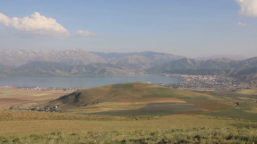 Tatvan, Bitlis, Van Gölü, Tatvan manzarası, şehir görünümü, göl manzarası, tarım arazisi, doğal peyzaj, Bitlis manzarası,