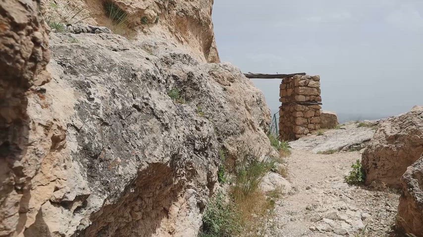 Lice Ashab-ı Kehf mağarası, Diyarbakır tarihi mağara, taş geçit, kaya duvarı, kültürel miras, mağara turizmi