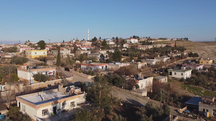 Eğil ilçe merkezi havadan panoramik drone görüntüsü