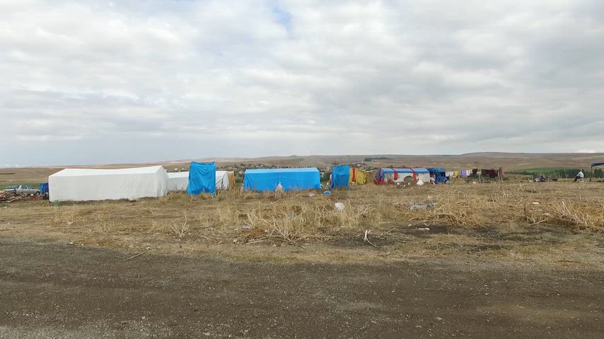 Adana soğan hasadı, mevsimlik tarım işçileri, çadır yerleşimi, tarım işçileri, kırsal yaşam
