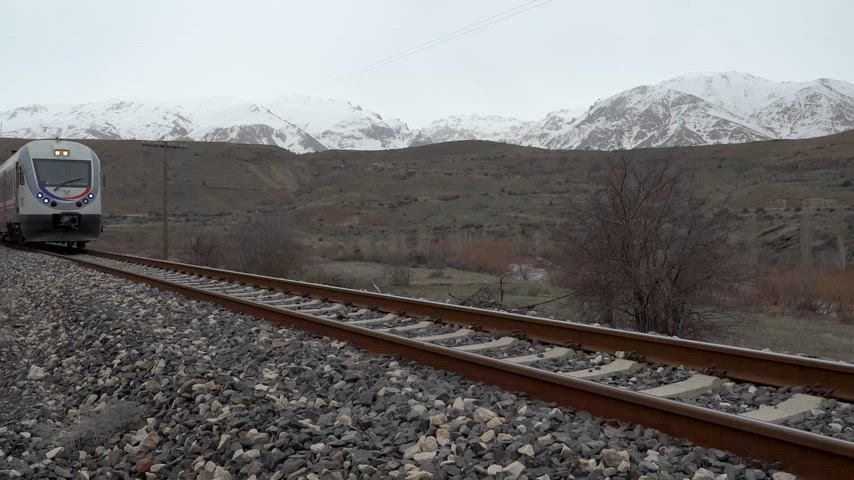 Erzincan Acemoğlu Köprüsü Karasu Nehri Tren